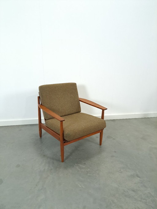 Teak Scandinavian armchair with brown fabric cushions, chair 1