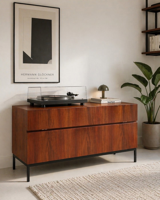 Aparador antiguo de palisandro con mueble para tocadiscos – Aparadores, Metal, Wood (photo 10 of 10)