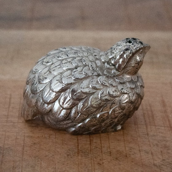 David Hollander & Sons Silberfarbener Salz- und Pfefferstreuer in Form einer Wachtel – Tischdekoration, Metal (photo 6 of 10)