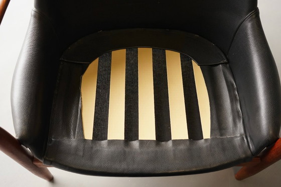 Image 1 of Poltrona modello 'Seal' di Ib Kofod-Larsen in pelle e teak per OPE, Svezia, anni '60