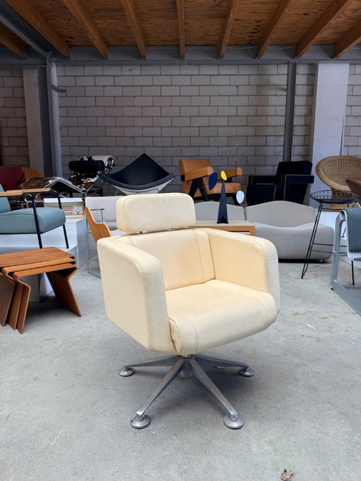 Fauteuil de conférence Giroflex 21 (stock : 7)