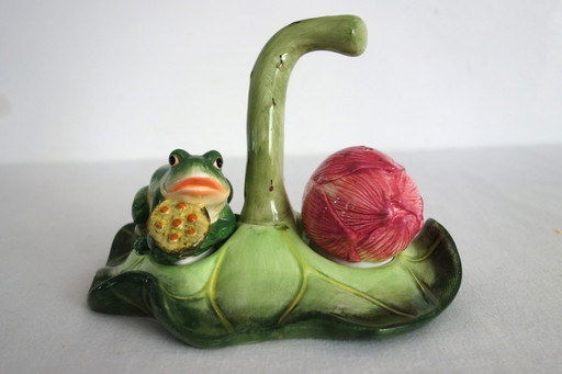 Ensemble de salière & poivrière grenouille sur son nénuphar