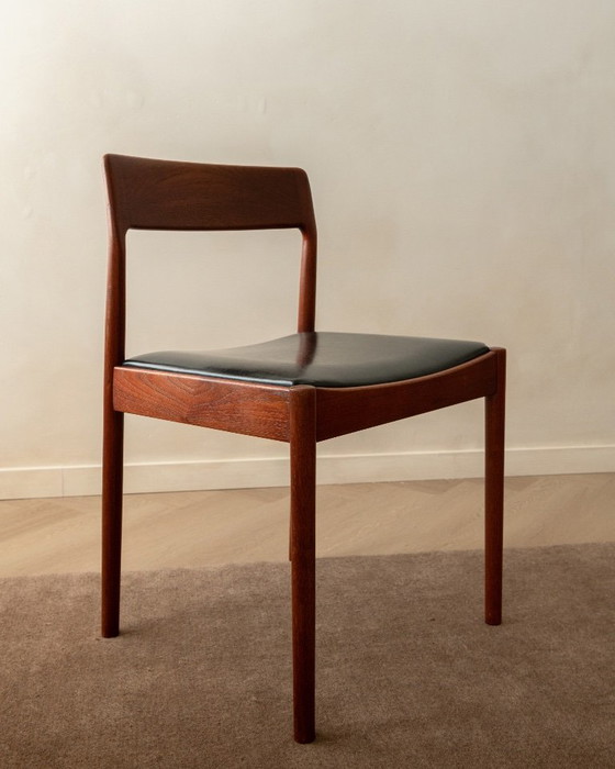 Deense moderne teakhouten eetkamerstoelen van Johannes Nørgaard, jaren 60, set van 5 – Johannes Norgaard (photo 9 of 18)