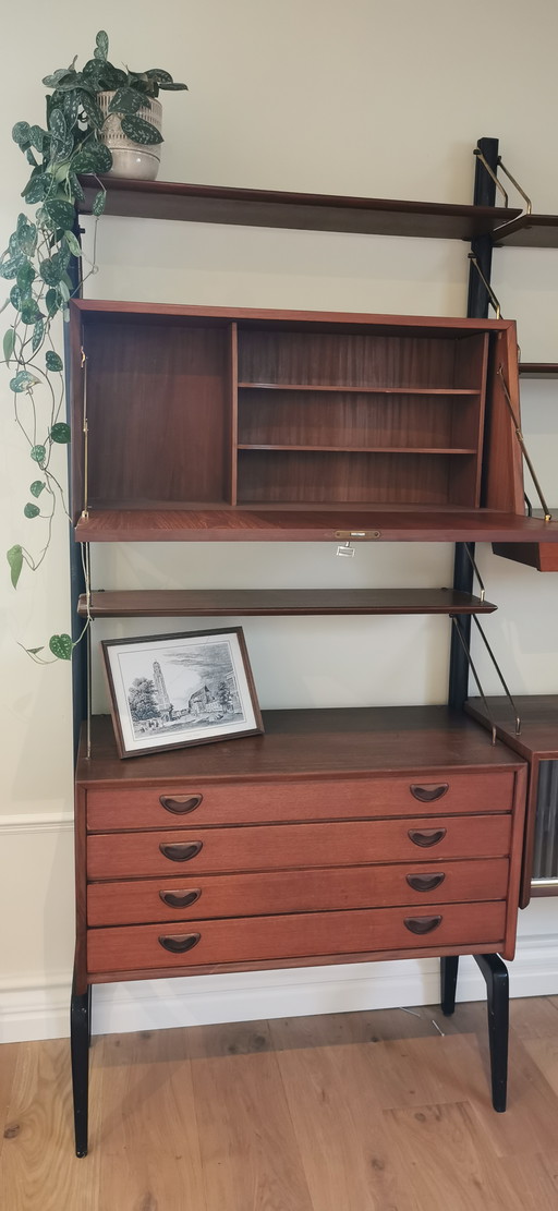 Wandschrank Louis van Teeffelen für WeBe