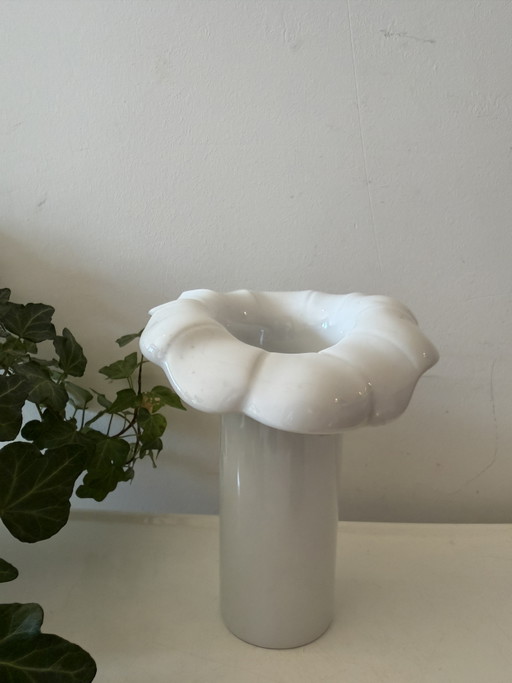 Arzberg Floral Collar design vase