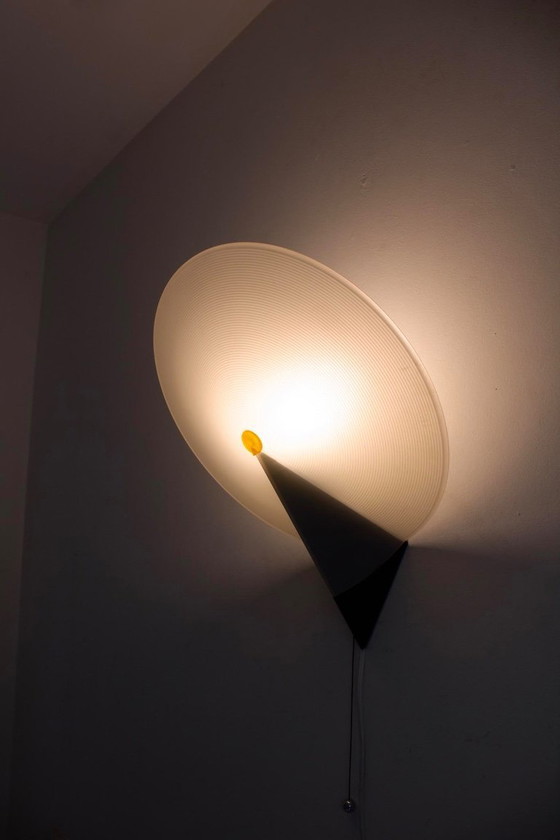 Image 1 of Lampada da parete Cometa anni '80 L. Stano X P. Bistacchi per Tre Ci Luce
