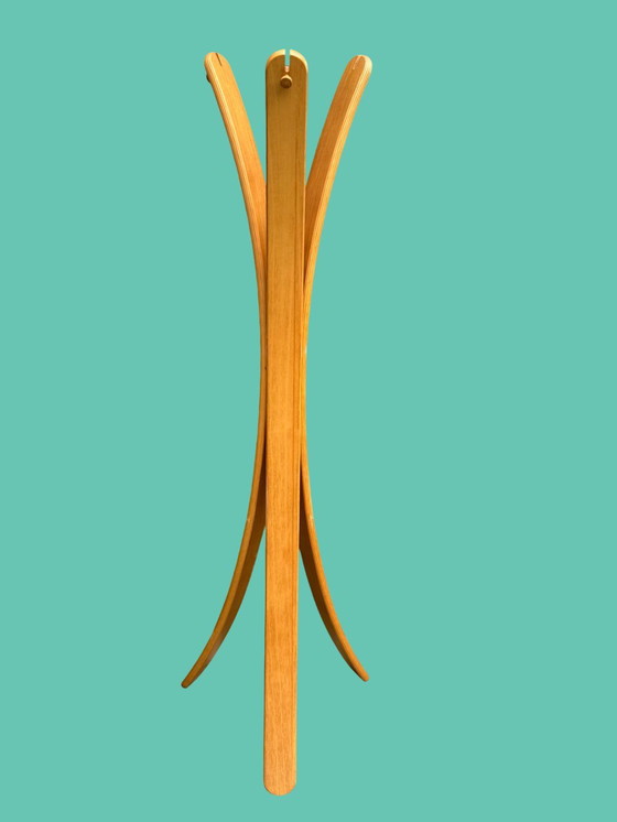 Image 1 of Italian design coat rack | 1970s | Sculptural multi-layered oak | Giancarlo Piretti style