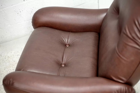 Image 1 of Poltrone "Space Age"