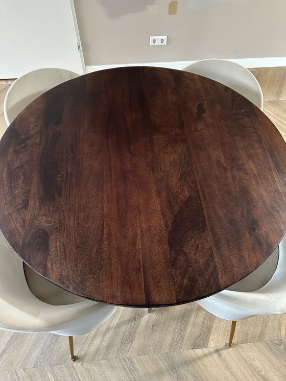 Image 1 of Tavolo da pranzo Luca Mango di Westwing