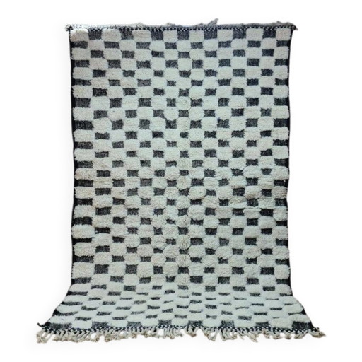 Traditional handmade Beni Ouarin rug size 150 x 250 cm