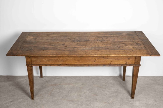 Image 1 of Alter französischer Landhausküchentisch