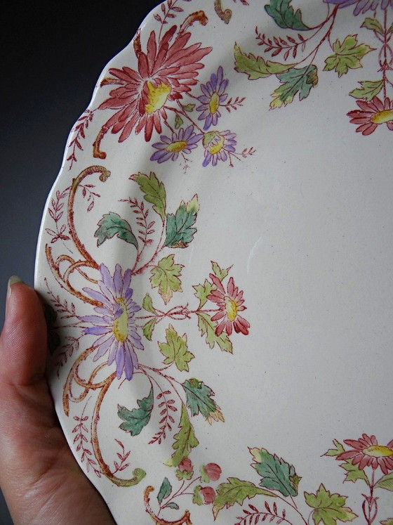 Antiker Longchamp Standständer mit Gänseblümchenmotiv, polychromes Steingut – Tischdekoration, Ceramic (photo 9 of 10)