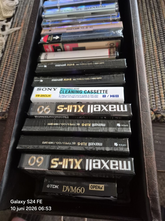Image 1 of CDs vinyl cassettes