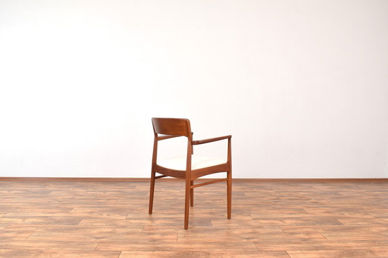 Image 1 of Fauteuils danois en teck par Henning Kjærnulf pour Korup Stolefabrik, 1960S, ensemble de 2