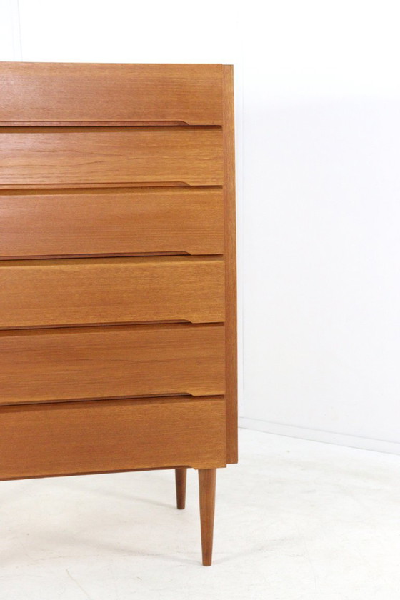 Image 1 of Grote hoge XL Deense ladekast vintage