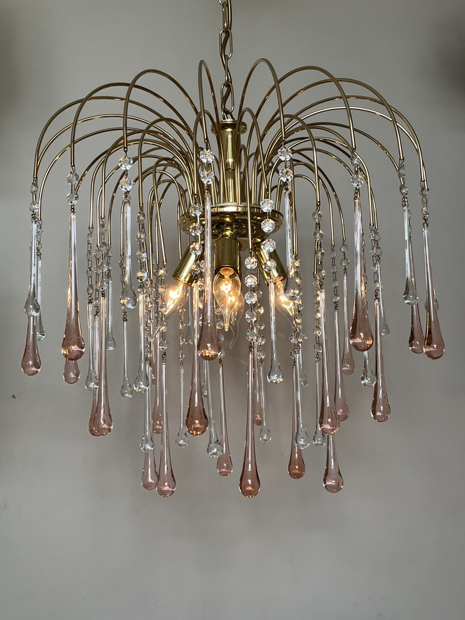 Lampada a sospensione vintage XXL in cristallo rosa a goccia, italiana