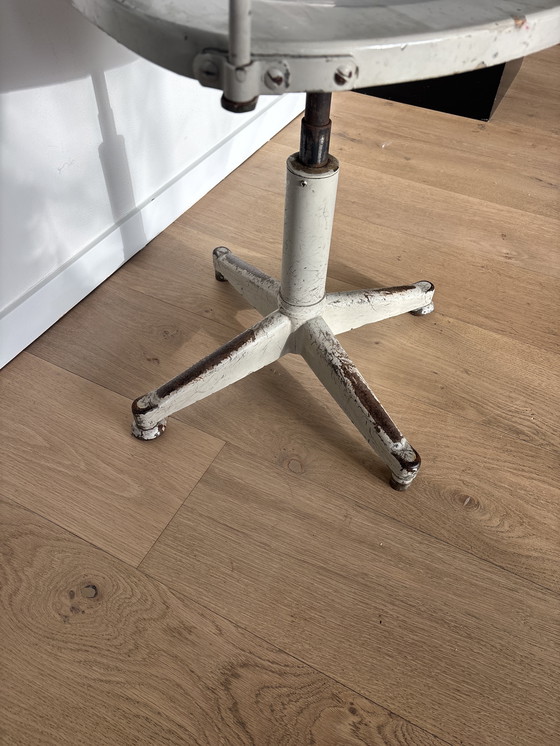 Image 1 of Tubax vieux bureau industriel vintage 