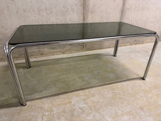 Image 1 of 2 tables d'appoint des années 70