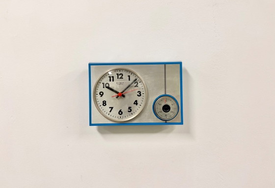 Horloge murale de cuisine vintage est-allemande de Weimar, années 1970 – Pendules, Glass, Plastic (photo 2 of 18)