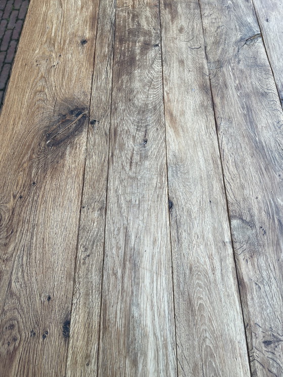 Image 1 of Rustic oak table 200 x 100 cm.