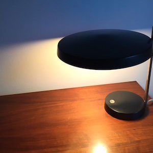 Lampada da tavolo vintage anni '50-'60 di Hillebrand Oslo