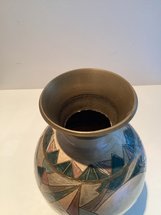 Beautiful vintage Art Deco style vase in solid brass with handmade geometric pattern., Metal, Blue (photo 4 of 5)