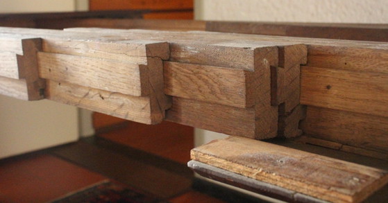 Tavolo da pranzo Biedermeier con quattro sedie, Legno di mogano, Onbekend, Set da pranzo, Tessile, Marrone (foto 5 di 6)