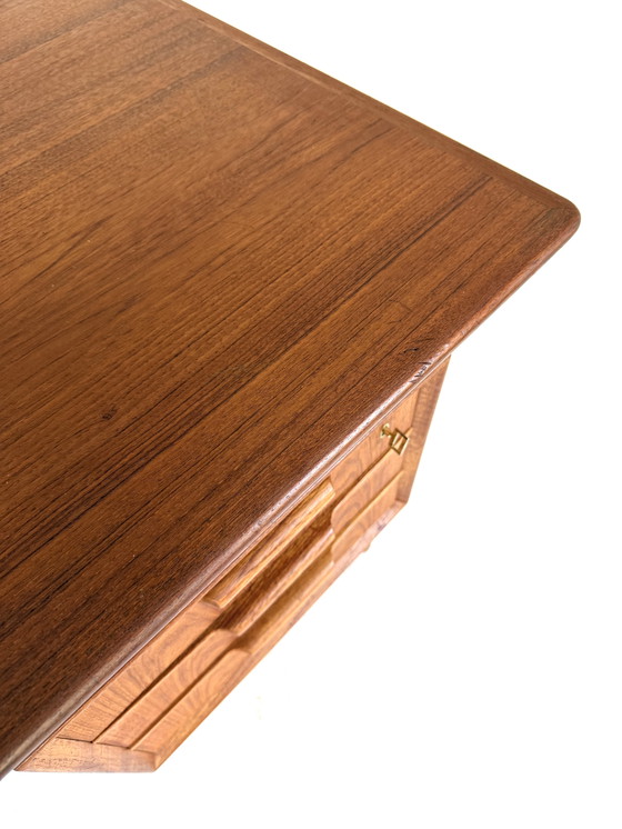 Image 1 of Scrivania vintage in teak, modello 75, Gunni Omann anni '60