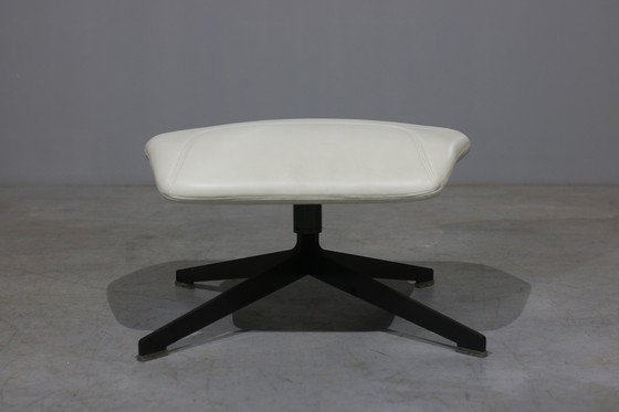 Image 1 of Ensemble de chaises longues et d'ottomanes "Take a Line for a Walk" par Alfredo Haberli pour Moroso