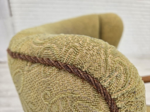 1960er Jahre Dänischer Sessel, hellgrüner Möbelvelours, Buchenholz