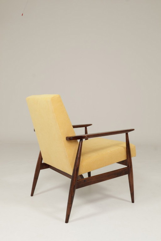 Vintage armchair and footrest retro yellow mellow 1970 