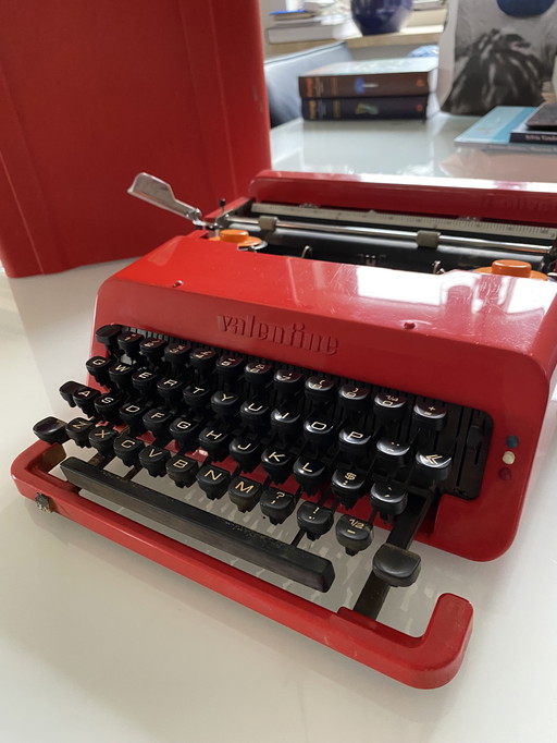 Olivetti Valentinstag