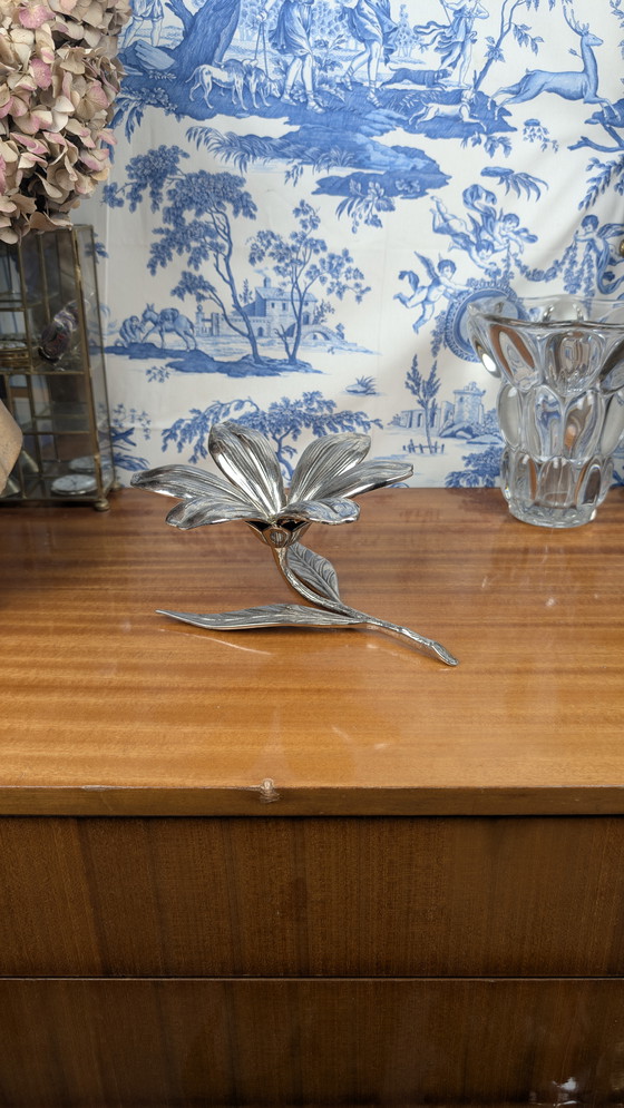 Image 1 of Vintage 1970s Hollywood Regency style silver-plated flower ashtray