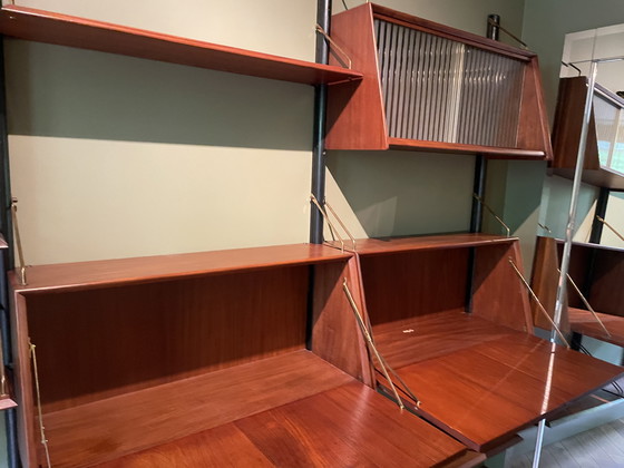 Image 1 of Mueble alto Louis van Teeffelen