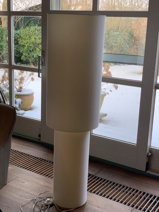 Image 1 of 2 staande stoffen vloerlampen 145 cm hoog