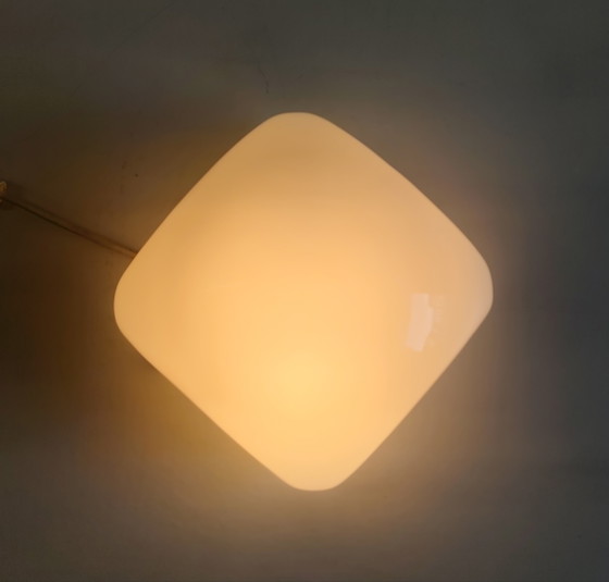 Plafoniera o applique a globo opalino - metà del XX secolo – Plafoniere, Vetro (photo 6 of 8)