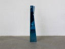 Colaboración de Alessi y Zaha Hadid para el jarrón Crevasse de edición limitada.