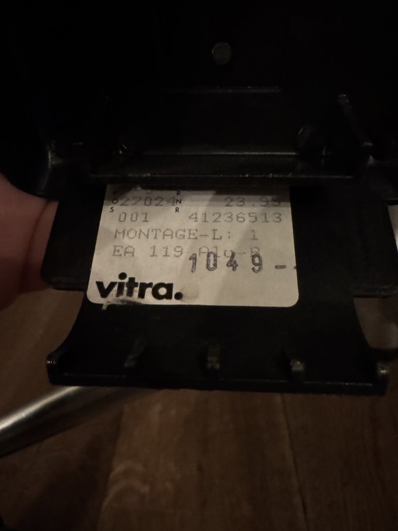 Image 1 of Vitra EA119