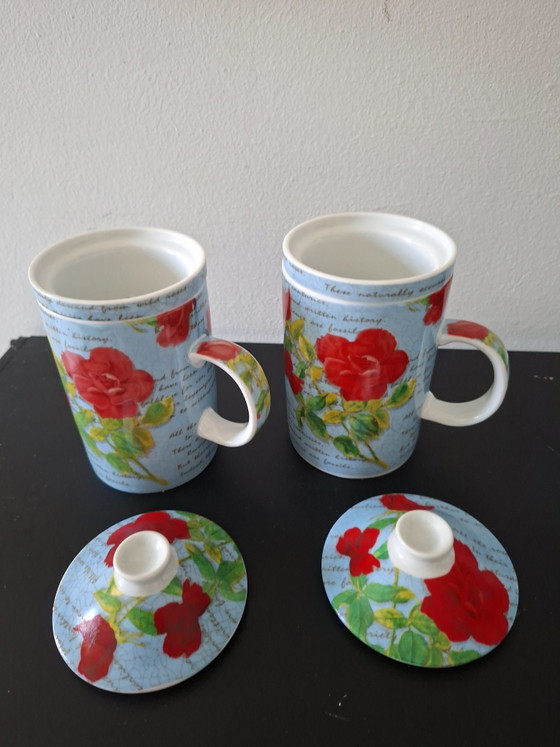 Image 1 of Tazza da tè in ceramica con coperchio e filtro.