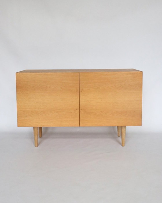 Image 1 of Buffet vintage en chêne, meuble de style danois, style rétro