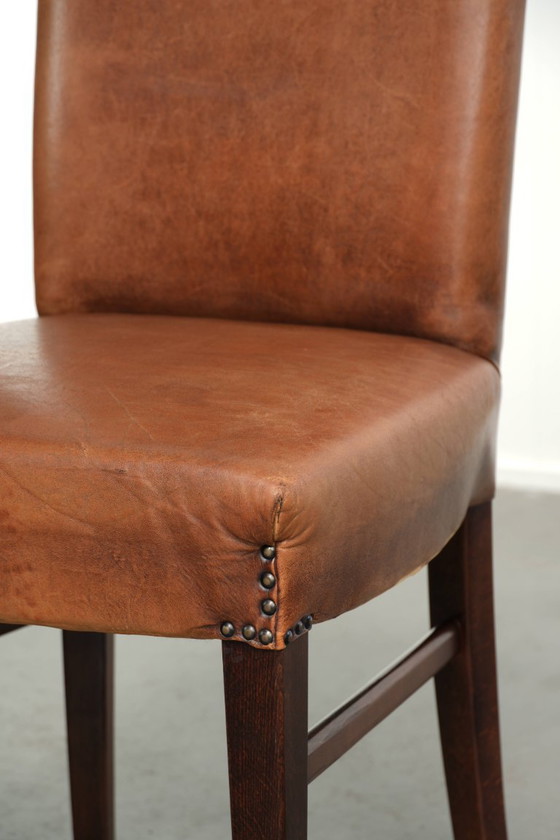 6x Begeerlijke schapenleren eetkamerstoel in een mooie cognac kleur met een mooi patina – Eetkamerstoelen (photo 14 of 17)