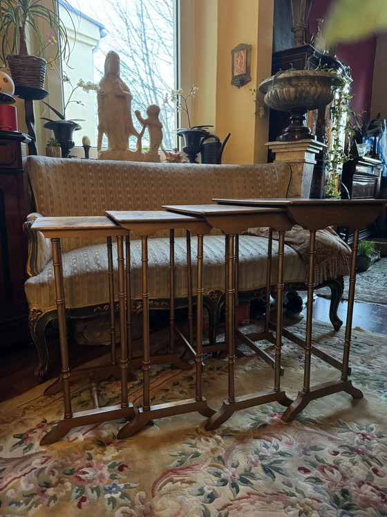 Nesting tables, 4 tables, floral painting, Vernis Martin, circa 1890, Art Nouveau – Side tables, Wood (photo 3 of 6)