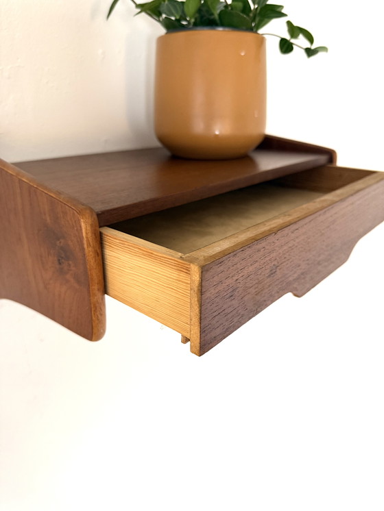 Image 1 of Vintage teakhouten Deense wandconsole ‘60