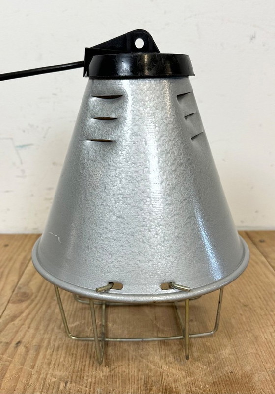 Image 1 of Graue industrielle Aluminium-Käfig-Pendelleuchte, 1970er Jahre