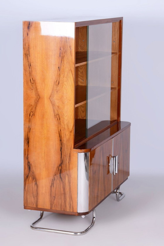 Gerestaureerde art-deco boekenkast van Vichr a Spol., walnoothout, glas, Tsjechië, jaren 1930. – Boekenkasten (photo 8 of 13)