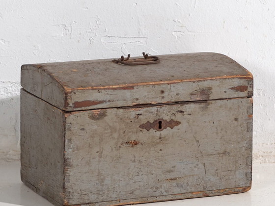 Kleine antike graue Truhe (ca. 1900) #69 – Kommoden, Rustic (photo 2 of 40)