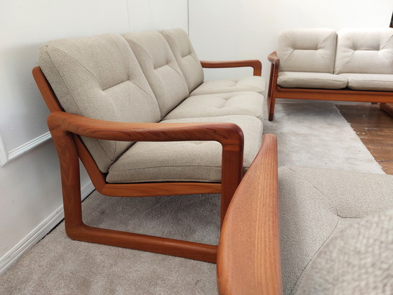 Image 1 of EMC MØBLER 3-2-1 Wohnzimmergarnitur, komplett restauriert.