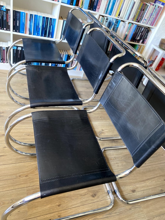 Image 1 of 6X Mr10 Vintage Stoelen Mies Van Der Rohe/Fasem In Zwart Leer