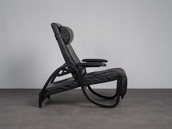 Fauteuil Sinus Lounge d'Ingmar Relling pour Westnofa, Norvège, années 1970 – Wood, Leather, Vintage (photo 2 of 9)