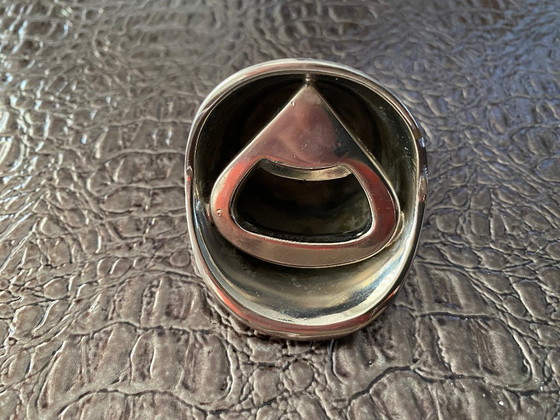 Image 1 of apribottiglie in argento pesante a forma di elmo